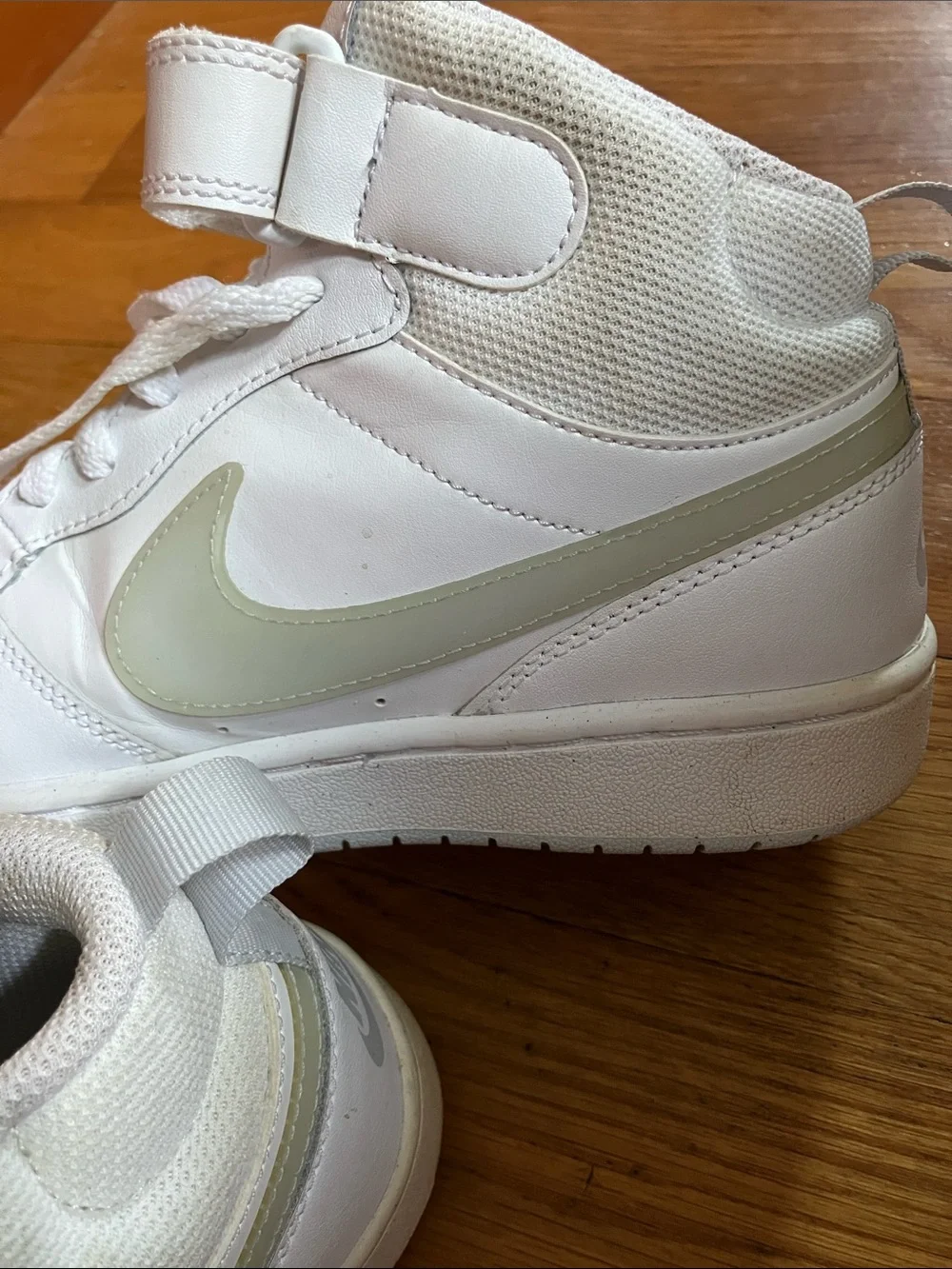 NIKE COURT BOROUGH MID 2 Sneakers AURA w STRAP
